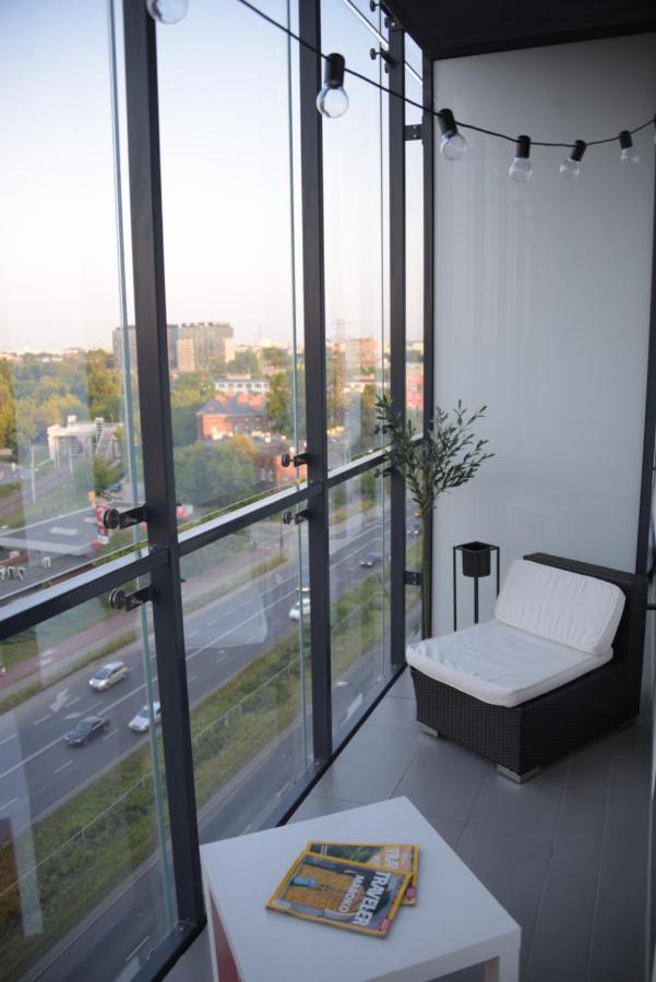 Bliska Wola Expo Central Apartment Warschau Exterior foto